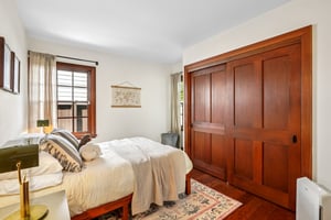 N Poinsettia Ave-L2908-029.jpg