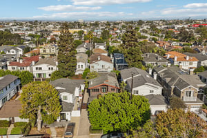 N Poinsettia Ave-L2908-056.jpg