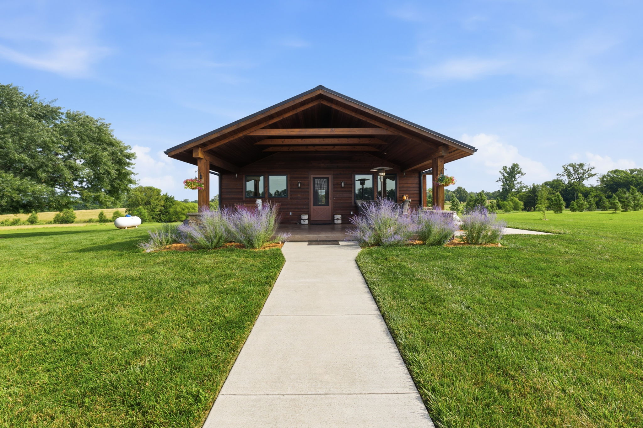 02 - Exterior Pavilion 01