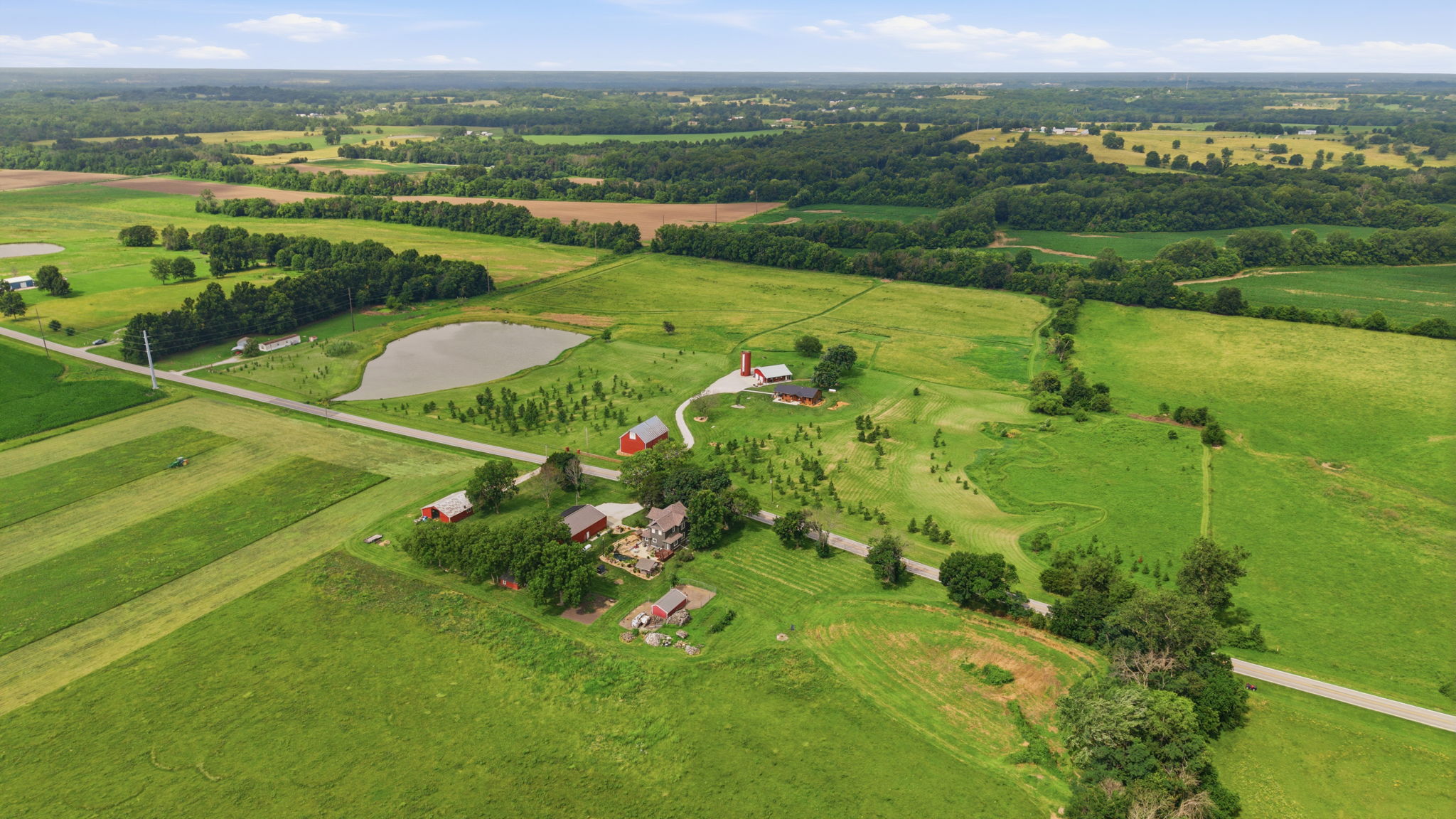 13 - Aerial Property 06