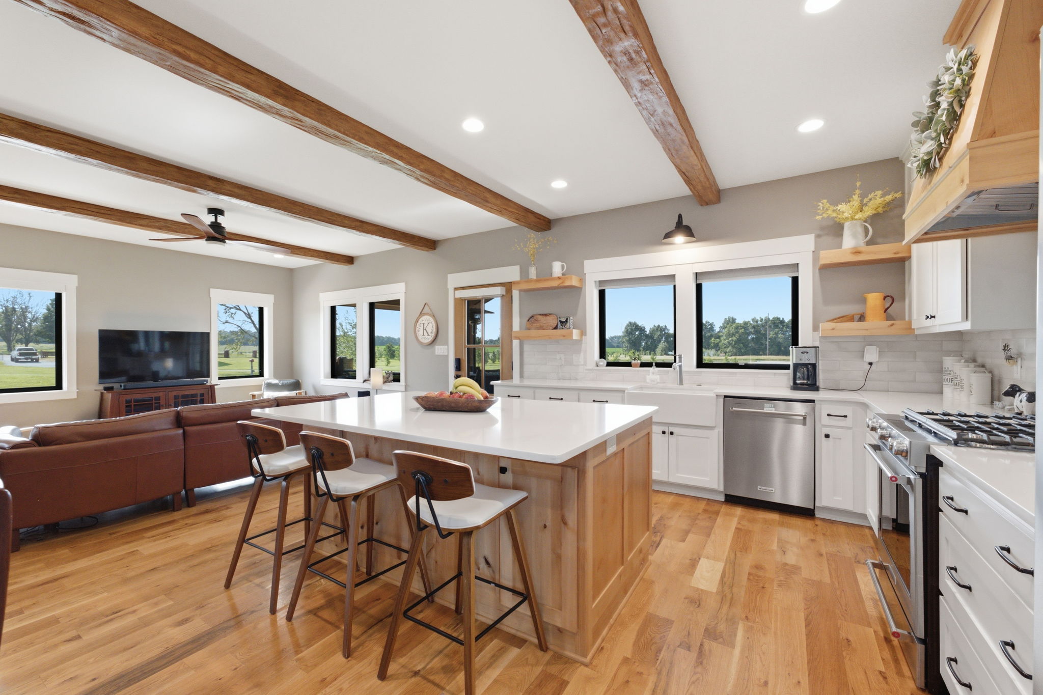 25 - Kitchen 04
