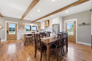 21 - Dining Room 01