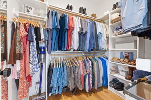 31 - Primary Walk-In Closet 01