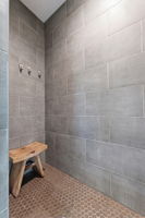 36 - Primary Shower 02