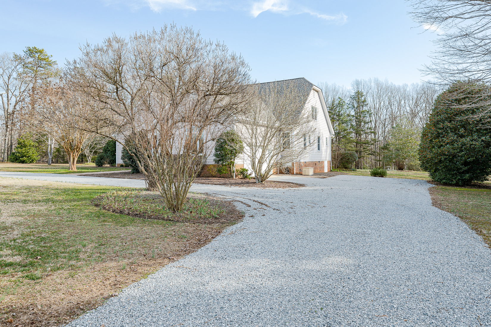  1733 Fox Downs Ln, Oilville, VA 23129, US