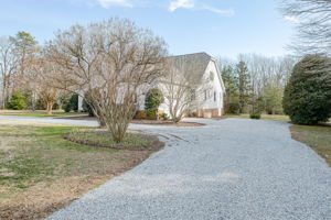  1733 Fox Downs Ln, Oilville, VA 23129, US Photo 0
