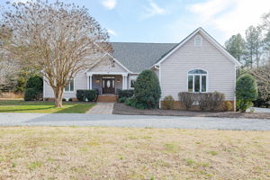  1733 Fox Downs Ln, Oilville, VA 23129, US Photo 1
