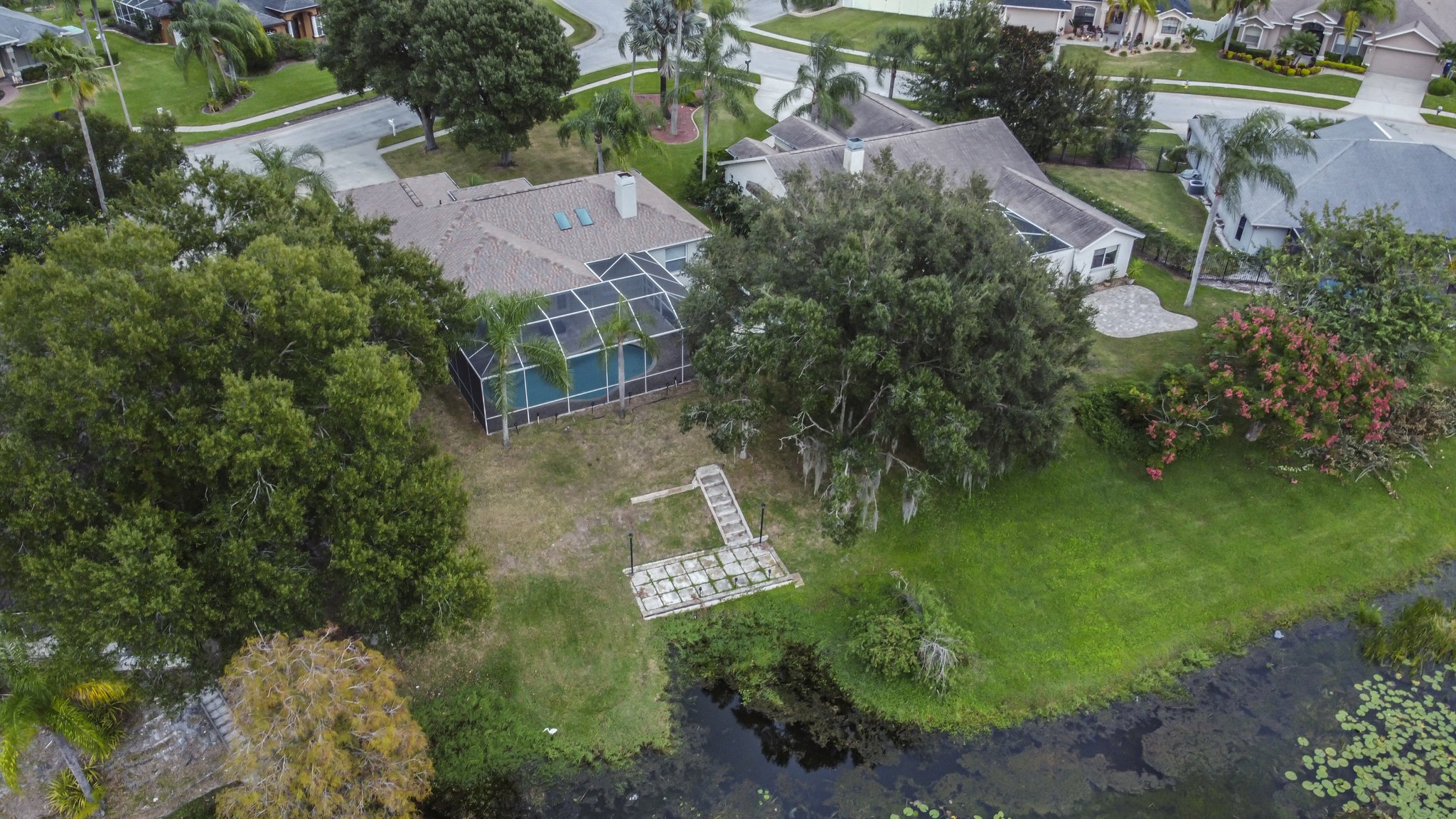 1733 Leichester Ct, Lutz, FL 33549, USA Photo 6