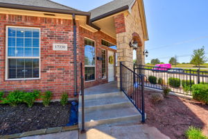  Photo 73