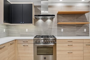 Bothell Way NE unit e-S2810-013.jpg