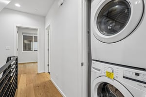 Bothell Way NE unit e-S2810-019.jpg