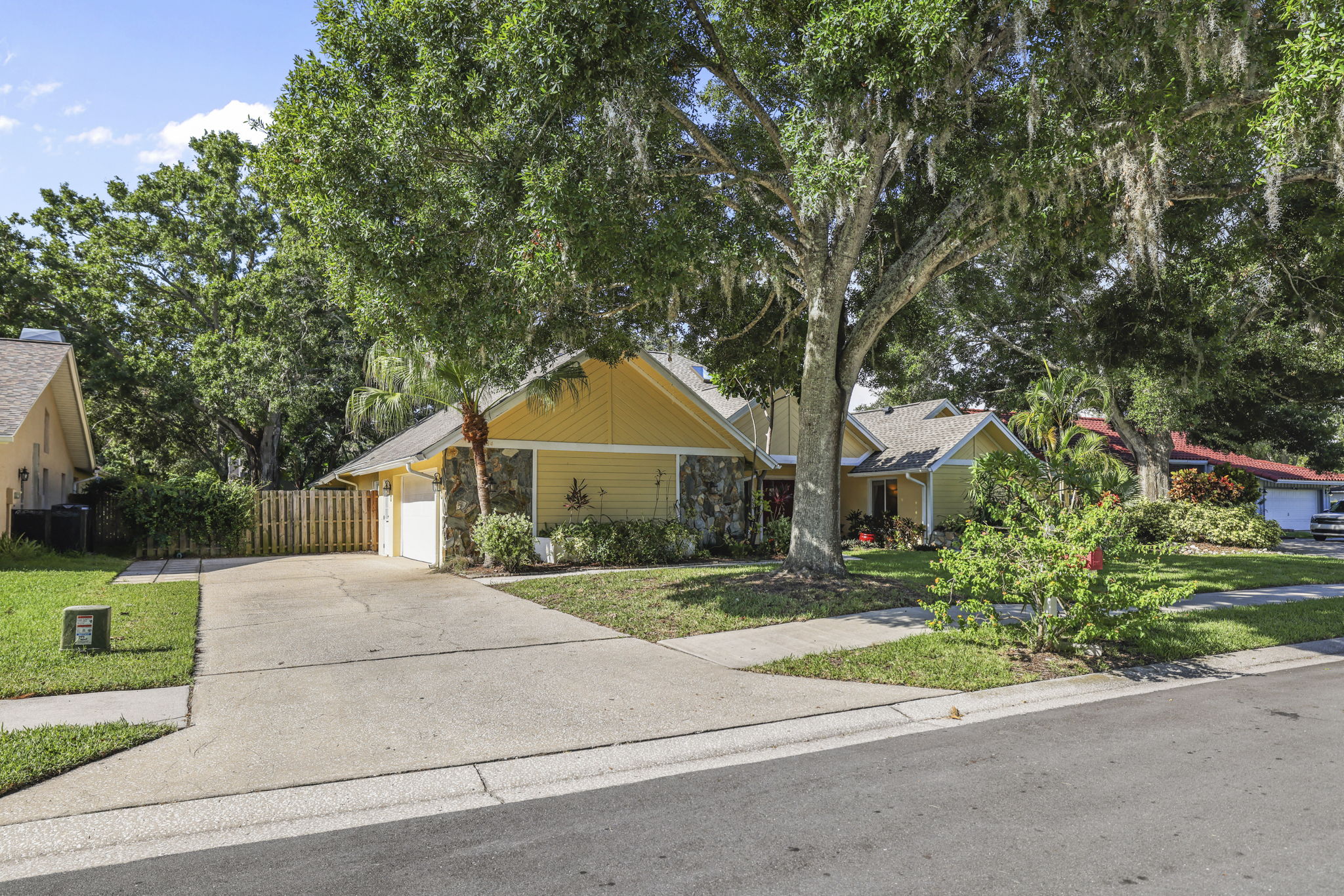 DRONE 1734 Pine Creek Ct 066