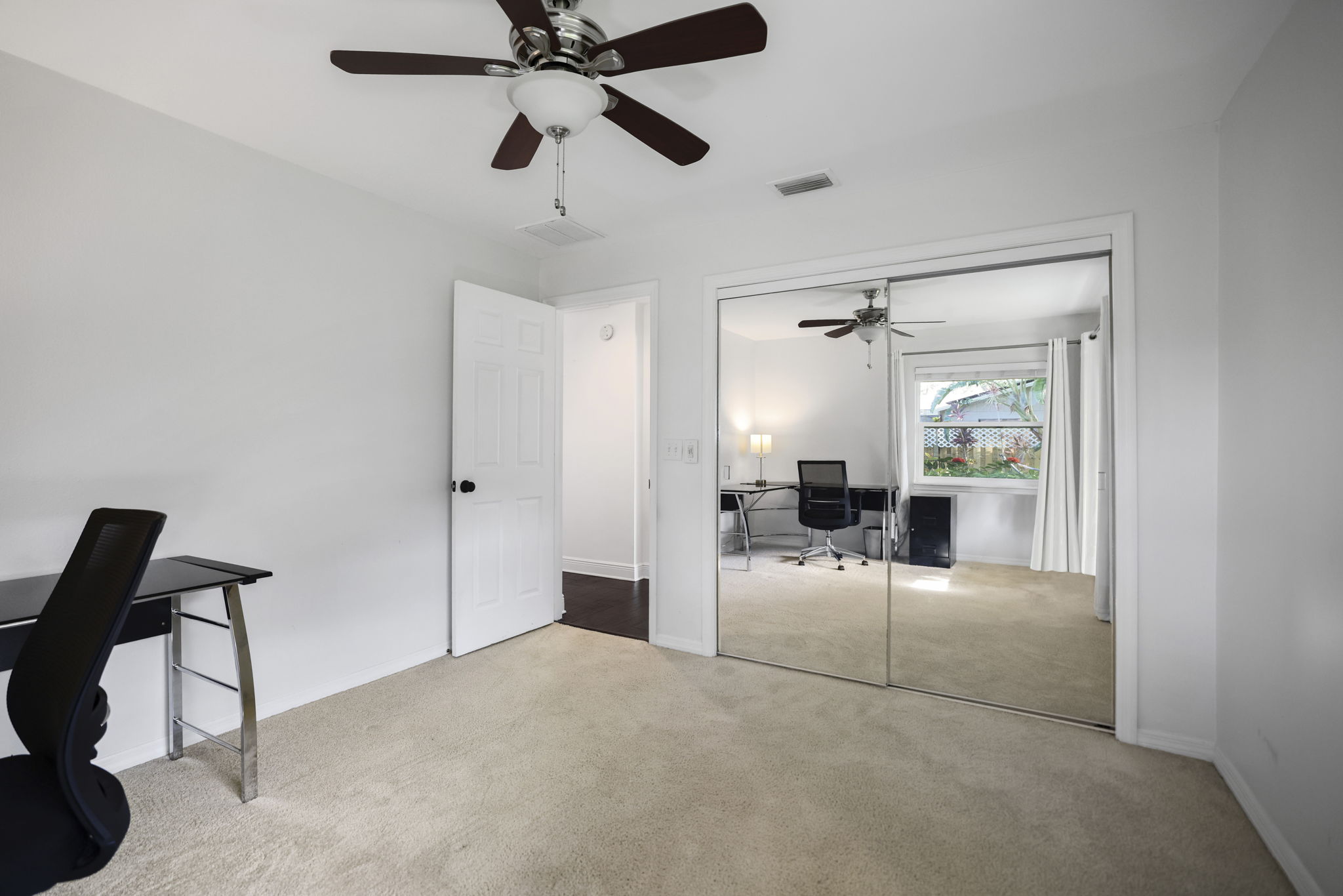 BED2 1734 Pine Creek Ct 008