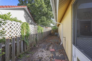 BY 1734 Pine Creek Ct 062