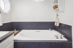 BATH2 1734 Pine Creek Ct 020