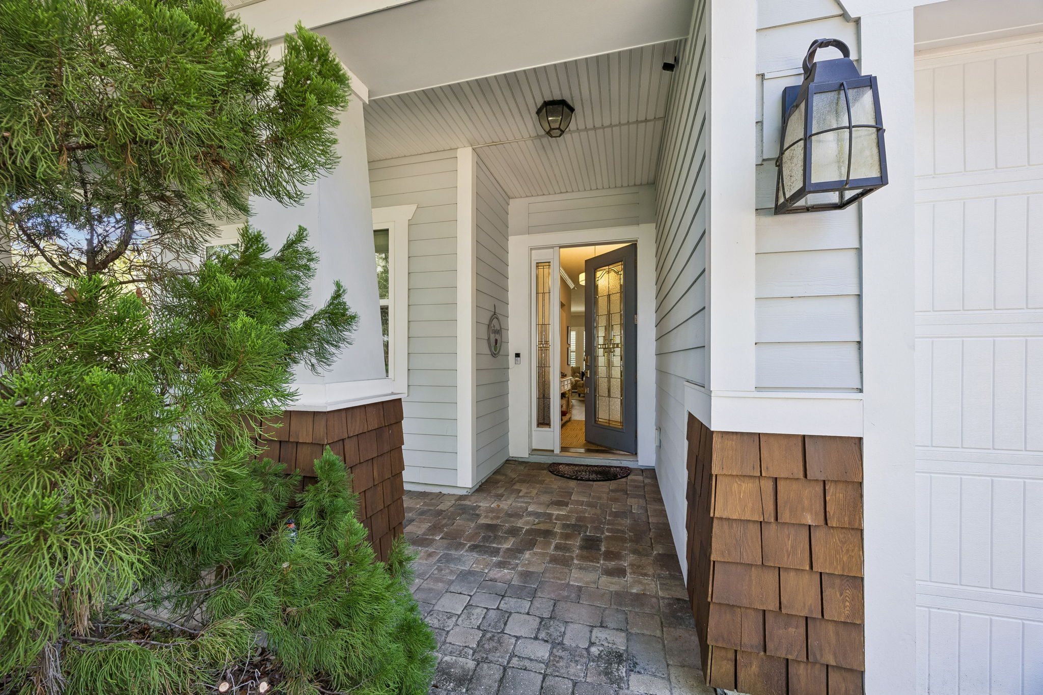 Front Entry Detail
