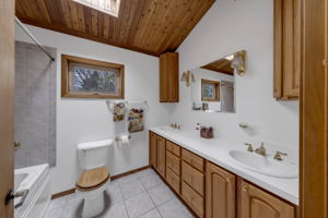  Photo 23