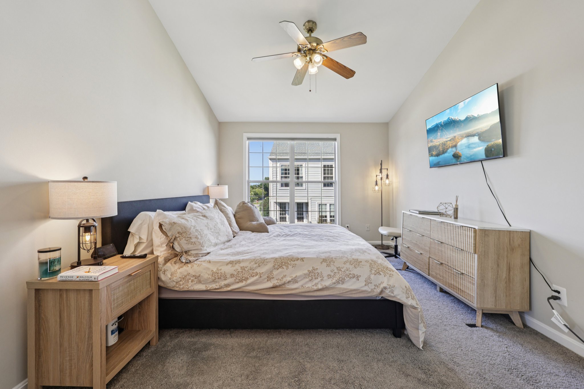 W Braddock Pl-S0210-018.jpg