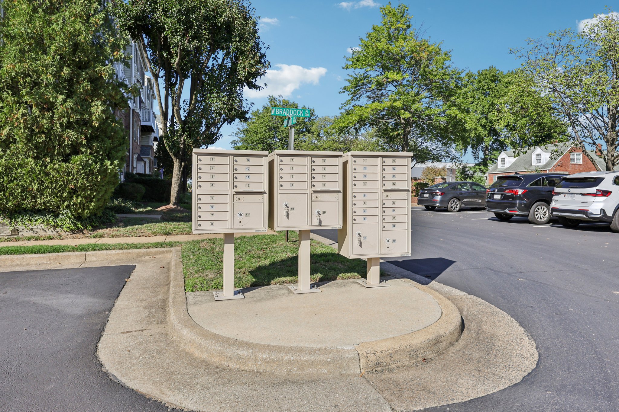 W Braddock Pl-S0210-034.jpg