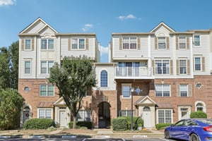 W Braddock Pl-S0210-001.jpg