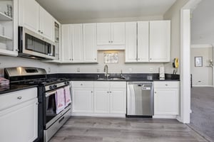 W Braddock Pl-S0210-011.jpg