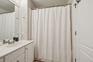 W Braddock Pl-S0210-020.jpg