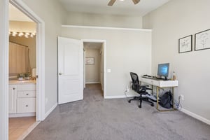 W Braddock Pl-S0210-025.jpg