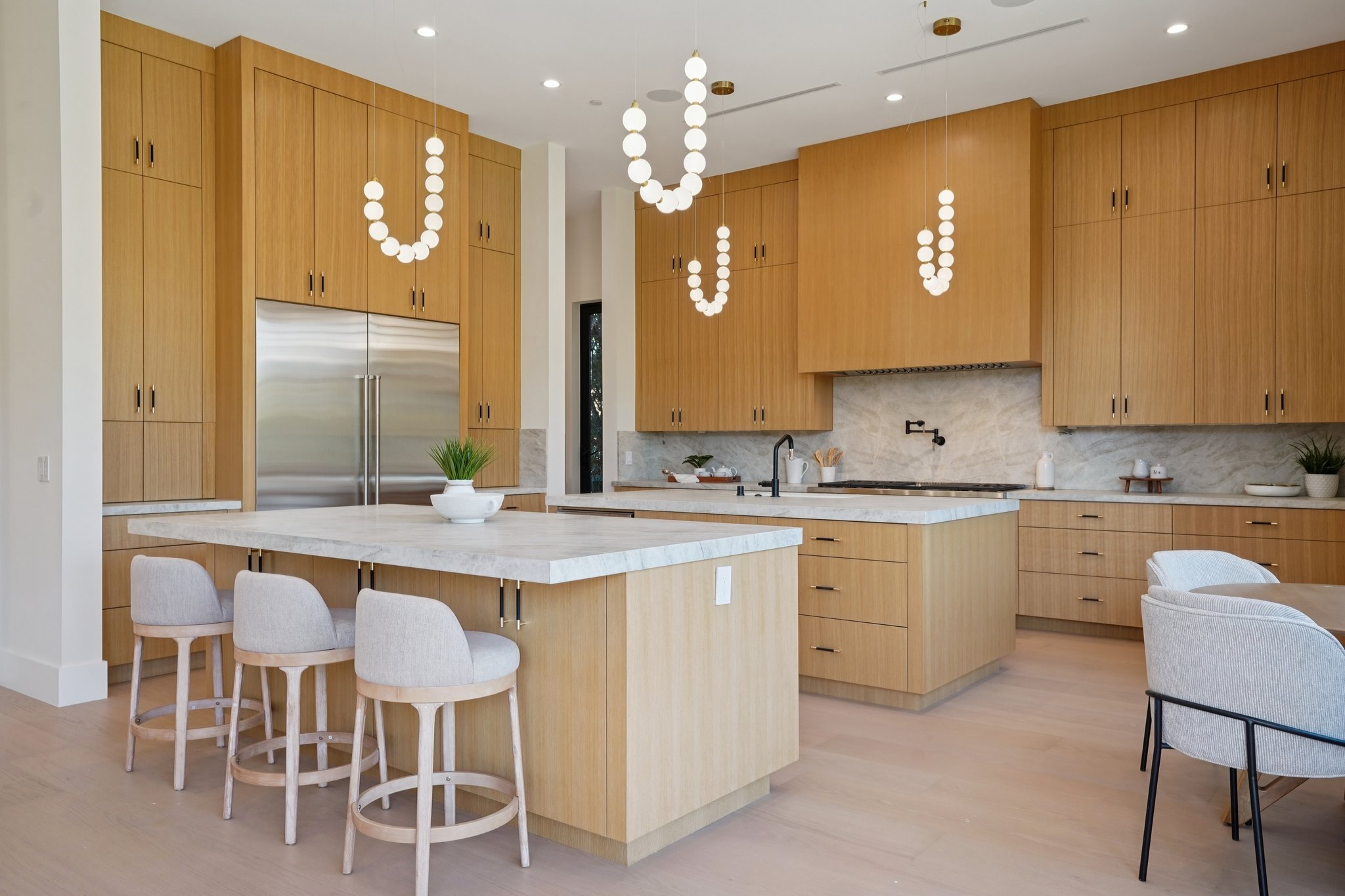 Toquet Dr-L2609-024.jpg
