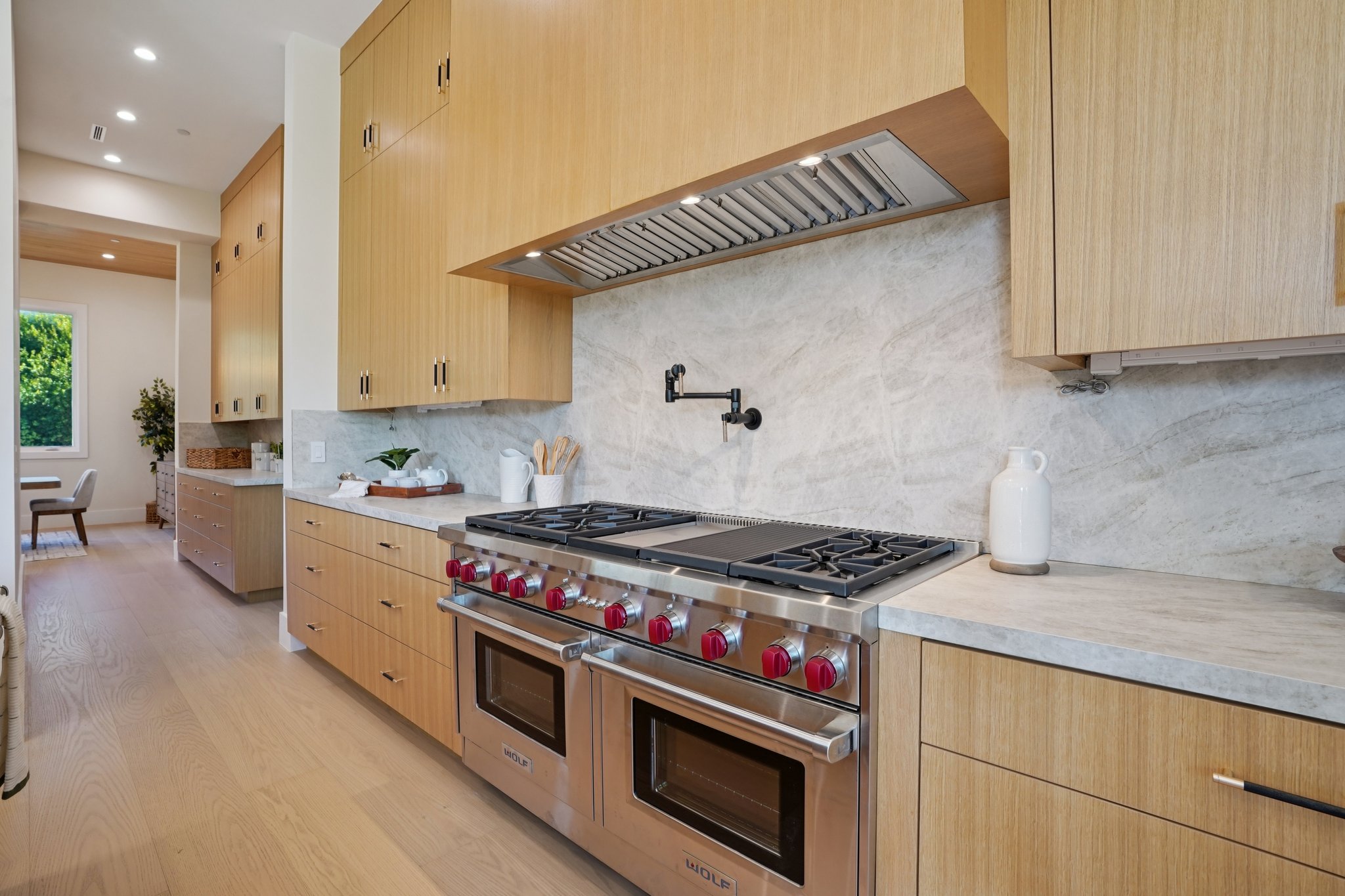 Toquet Dr-L2609-030.jpg
