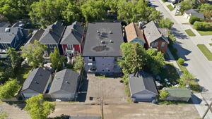  Photo 40