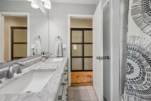 17th Ave-S2407-021.jpg