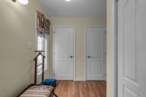  Photo 49