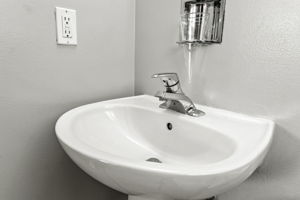  Photo 33