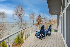 Bedroom1 Deck
