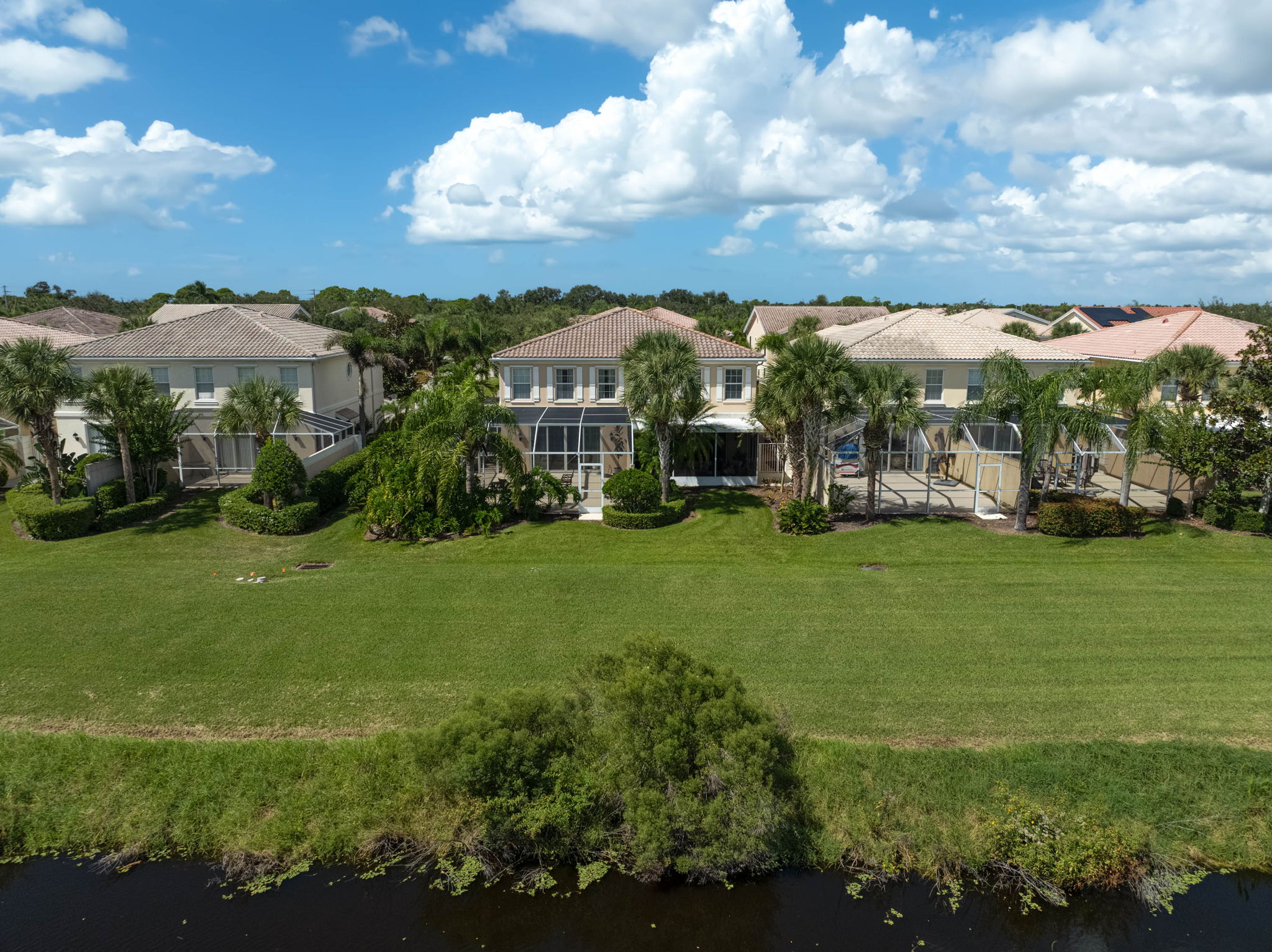 1737 Burgos Dr-40