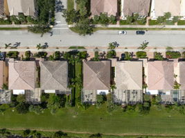 1737 Burgos Dr-38