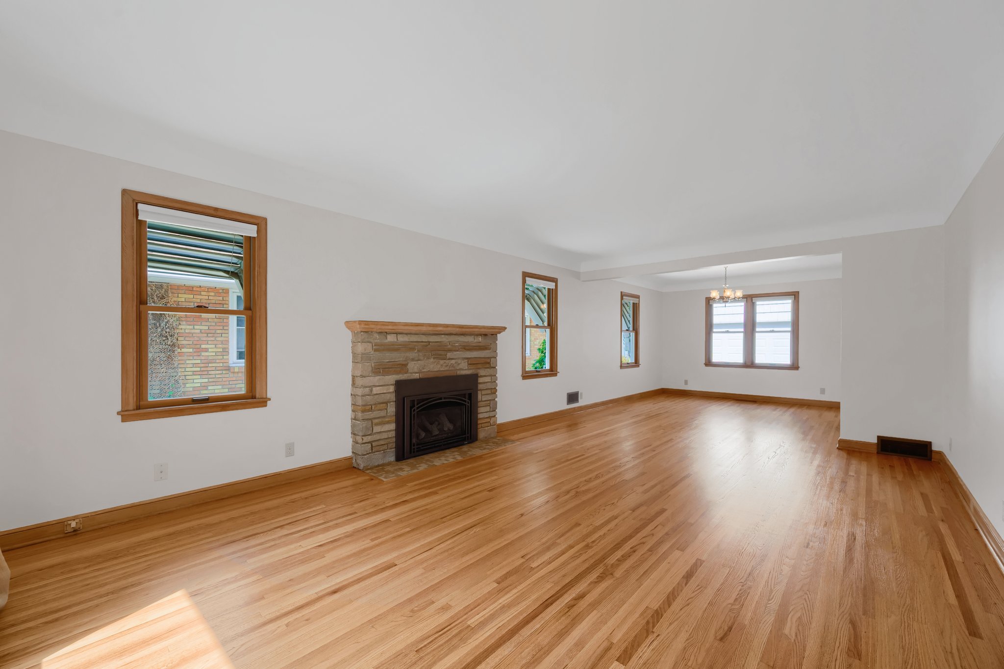 1637 Colvin Ave, St Paul, MN 55116, USA Photo 6
