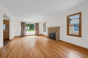 1637 Colvin Ave, St Paul, MN 55116, USA Photo 8