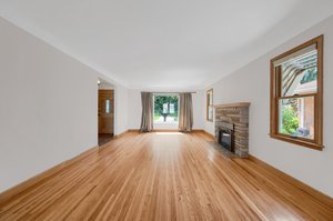 1637 Colvin Ave, St Paul, MN 55116, USA Photo 7