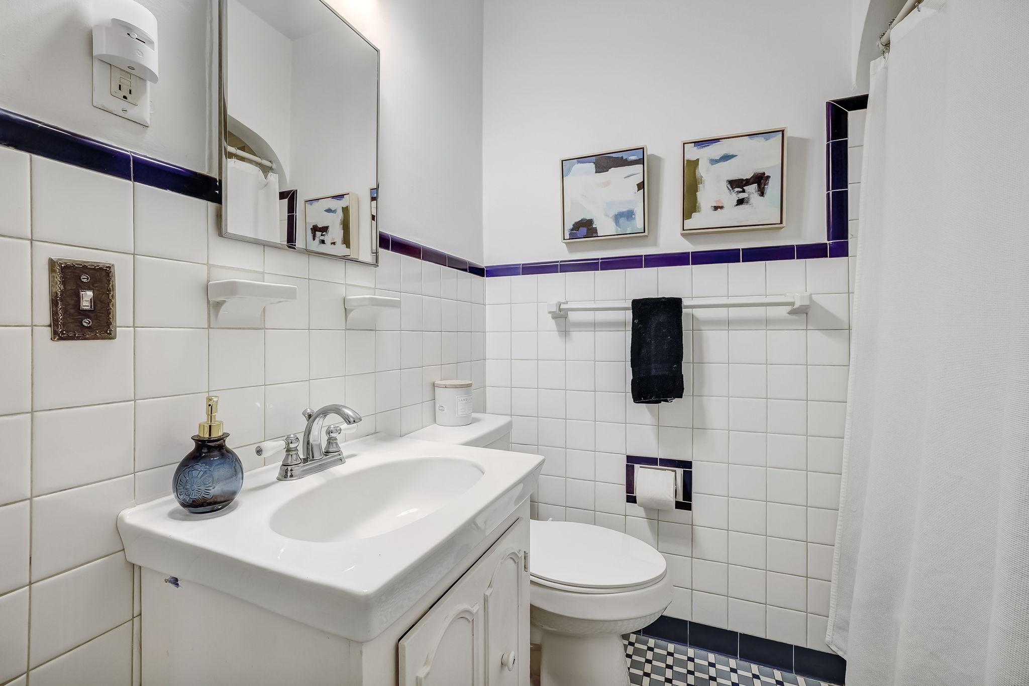 Bathroom 2