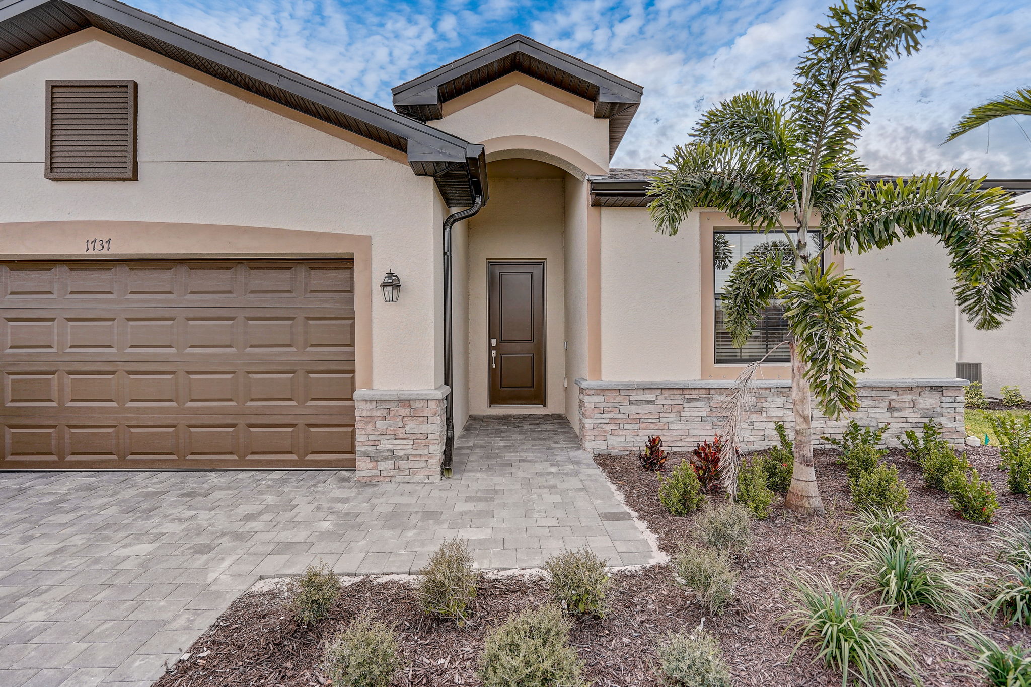 Saddlewood Cir-009