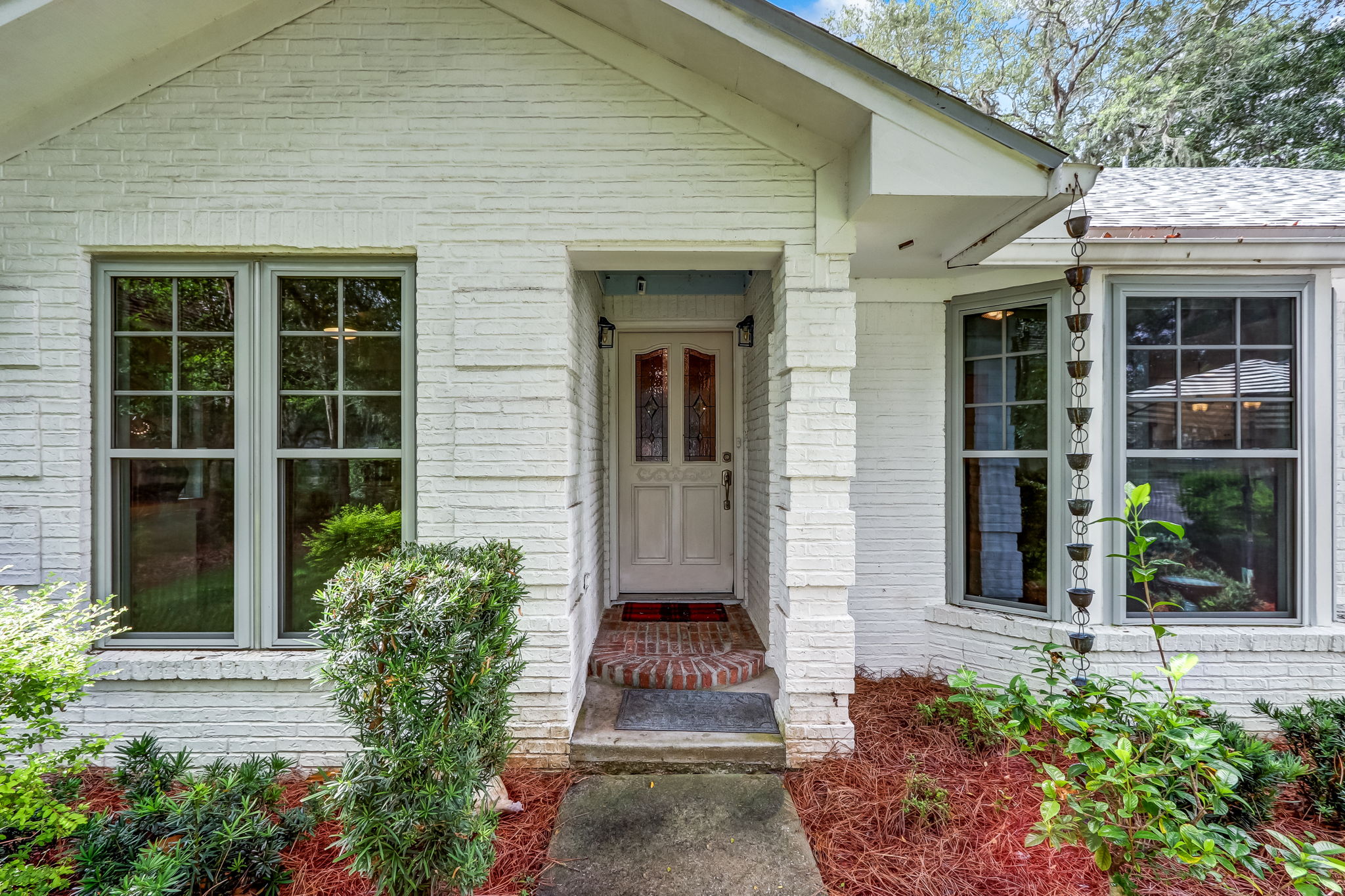Front Entry Detail