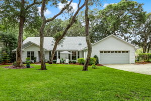Welcome to 1738 Regatta Dr