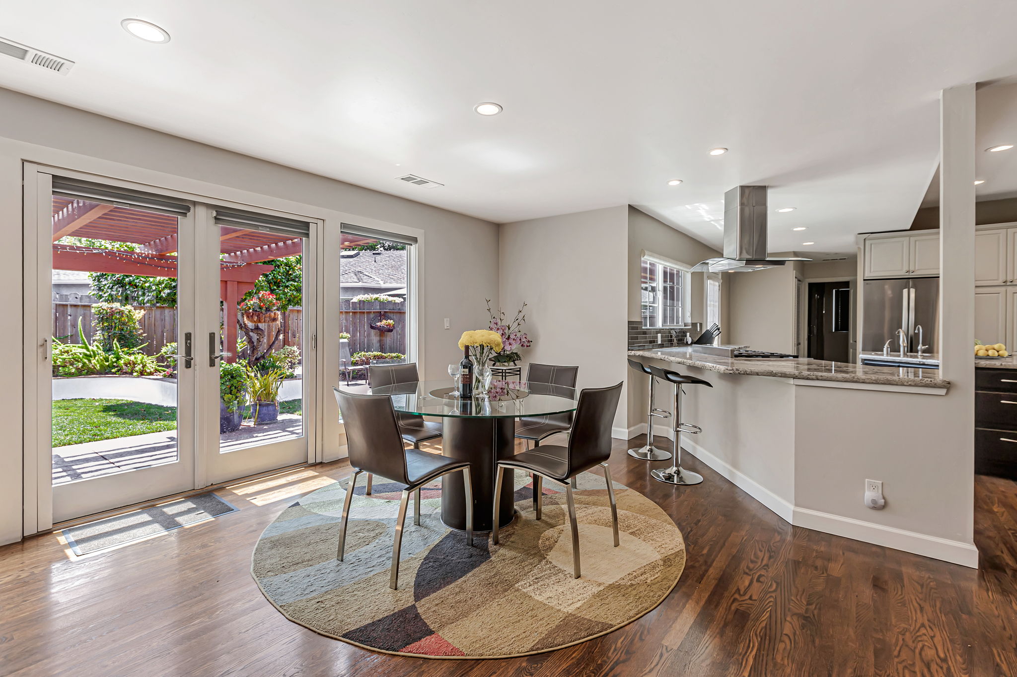 024_1738 Shasta Ave