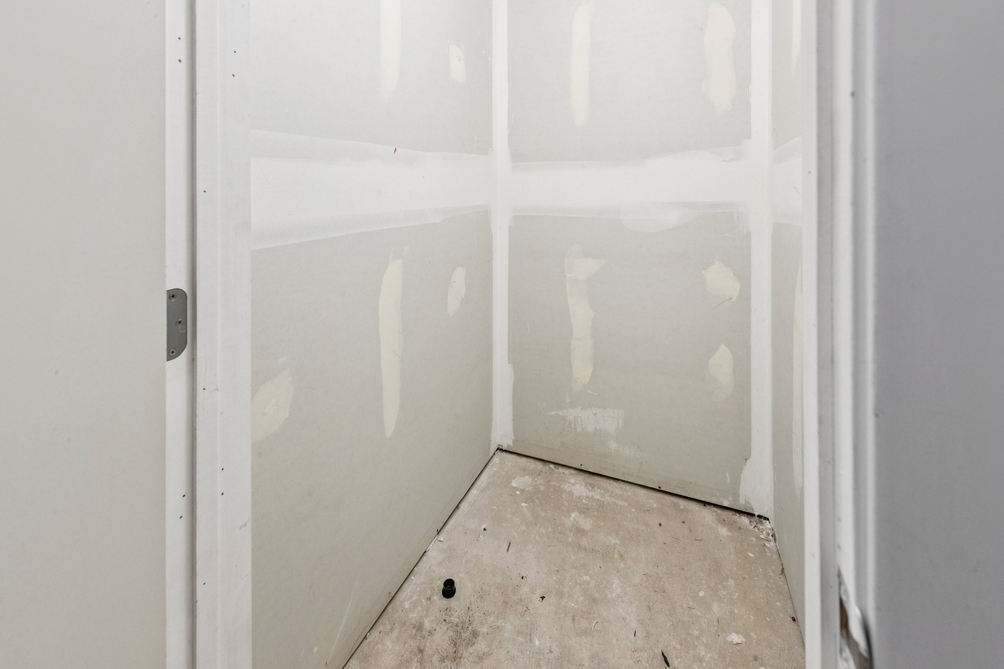 W Belmont Ave 1r-1609-908.jpg