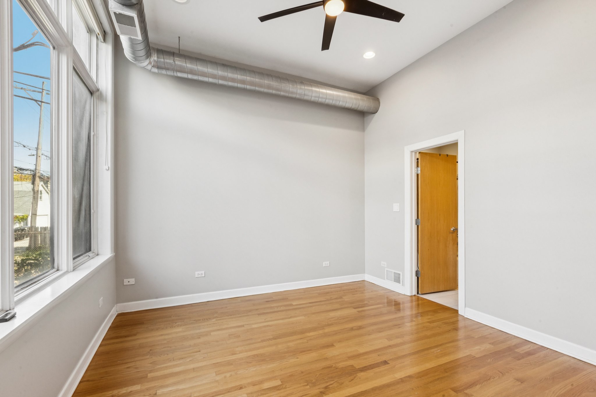 W Belmont Ave 1r-S1609-029.jpg