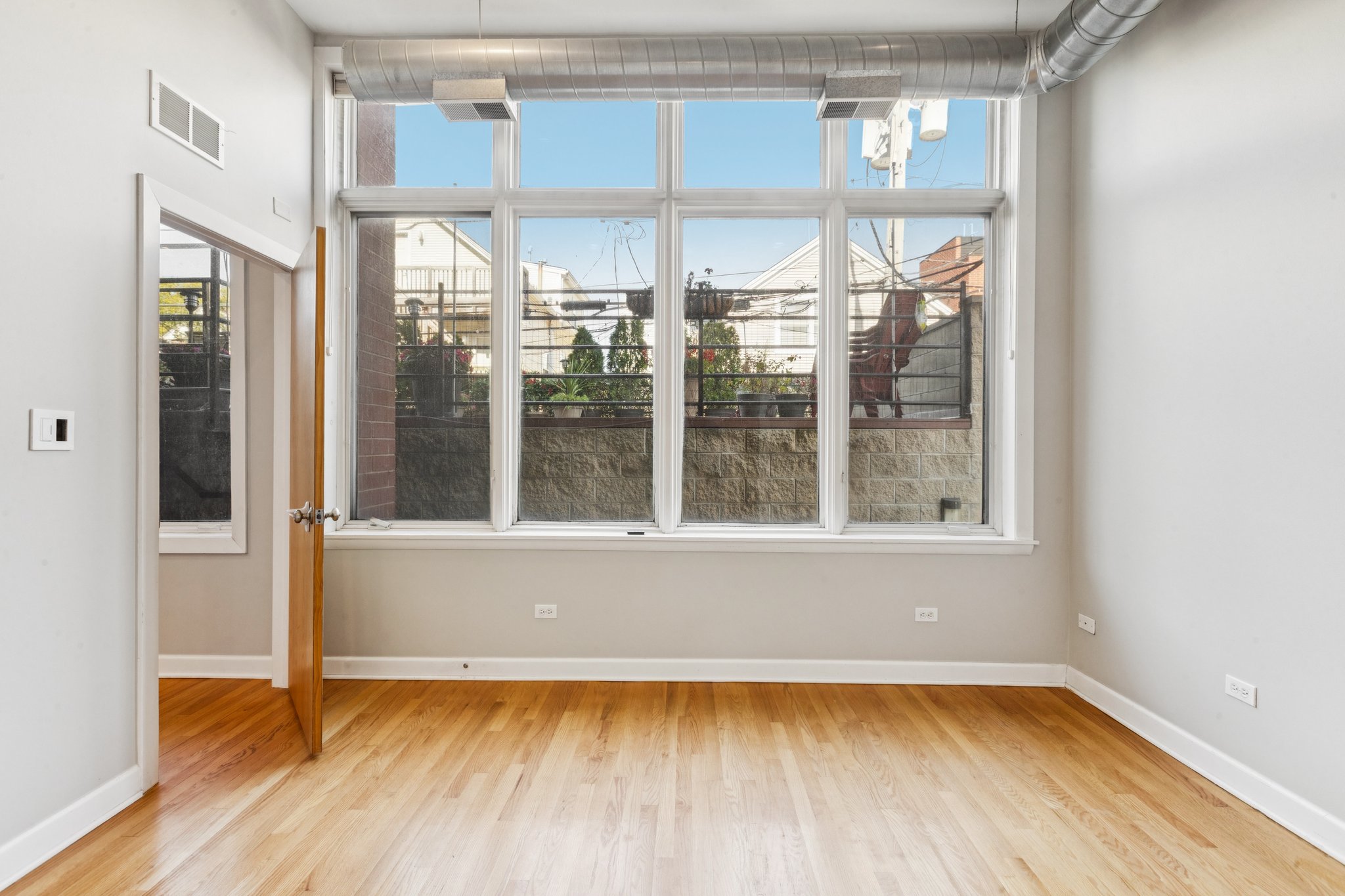 W Belmont Ave 1r-S1609-030.jpg