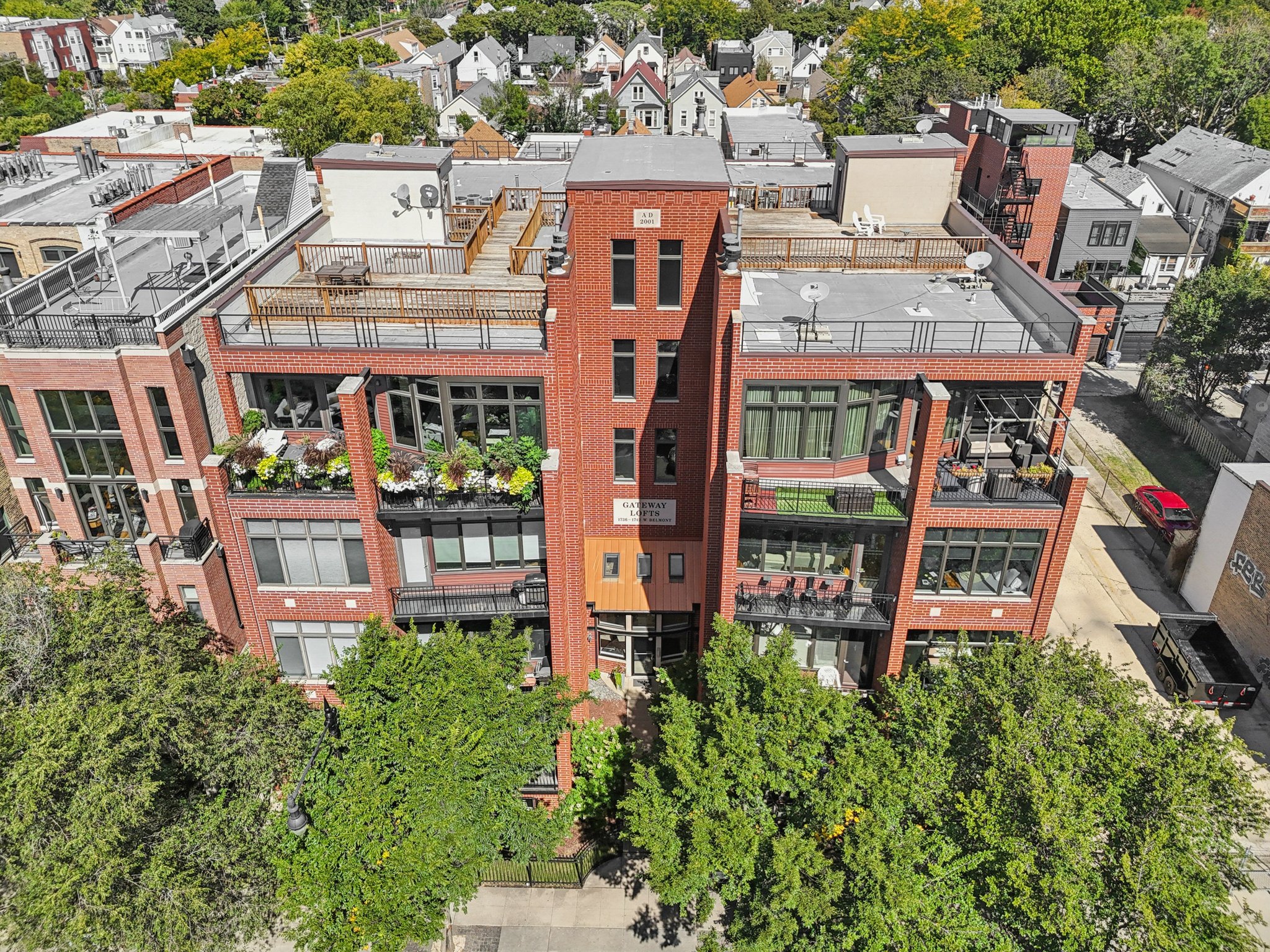W Belmont Ave 1r-S1609-038.jpg