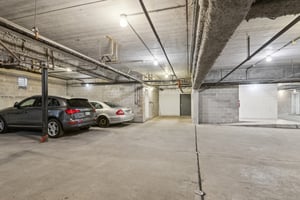 W Belmont Ave 1r-1609-914.jpg