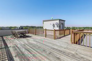 W Belmont Ave 1r-1609-923.jpg